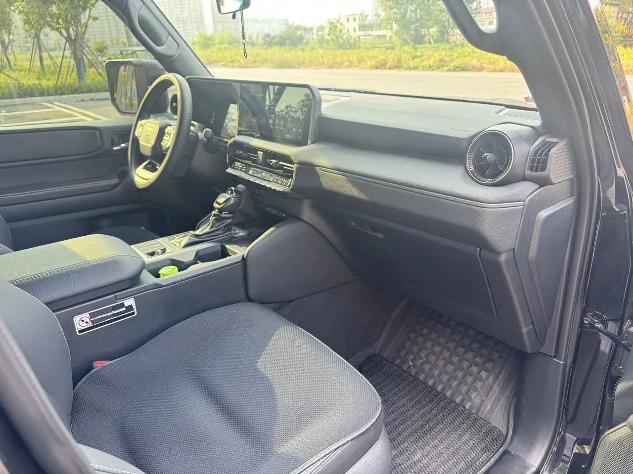 Toyota 2025 Prado HEV 2.4T all-around TX version 5-seat automatic gear 4