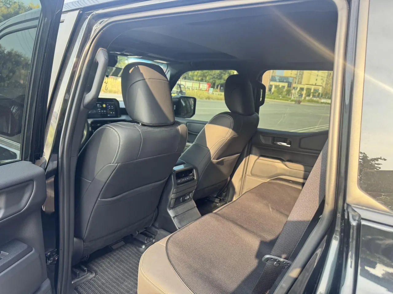 Toyota 2025 Prado HEV 2.4T all-around TX version 5-seat automatic gear 5
