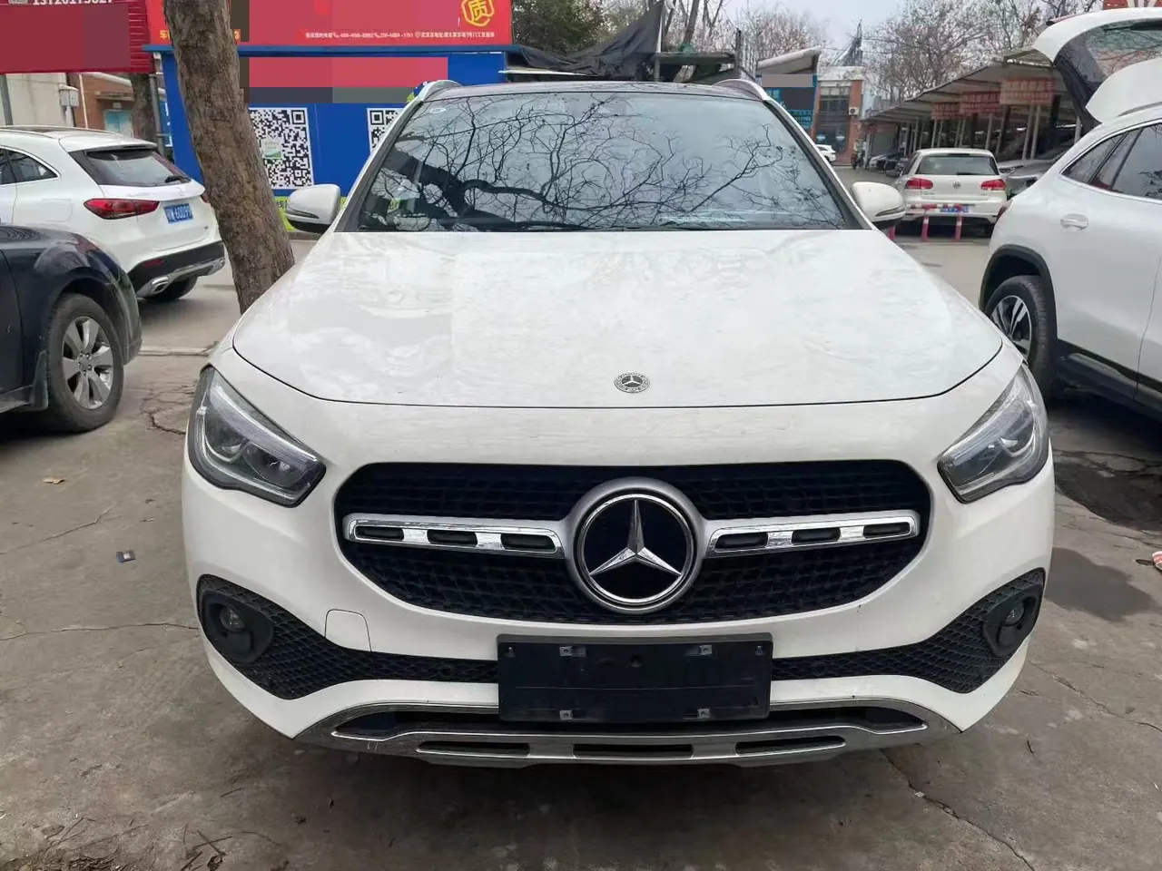 Mercedes Benz 2024 GLA 220 2.0T automatic gear 4