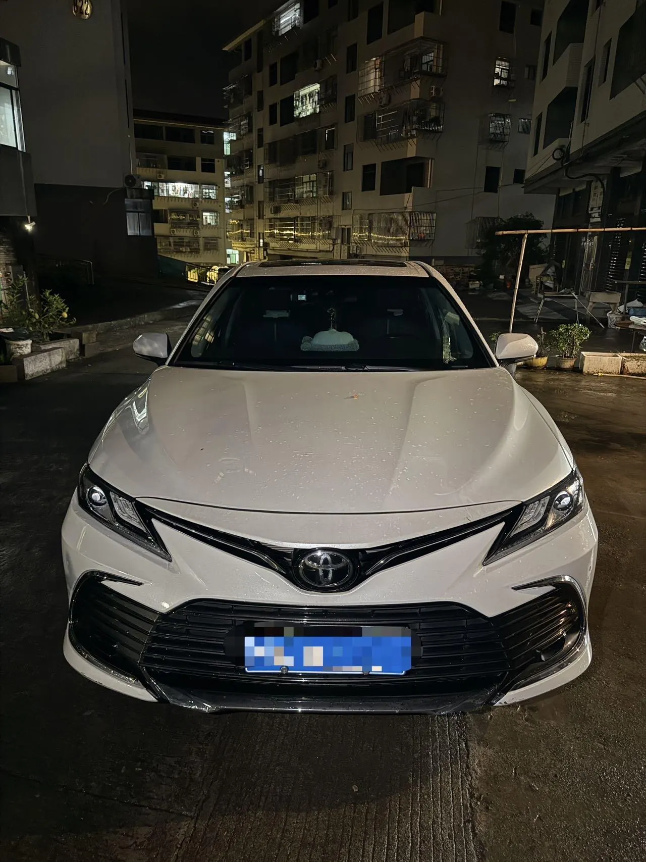 Toyota 2023 Camry 2.0G Stepless Deluxe Edition Automatic Gear 2