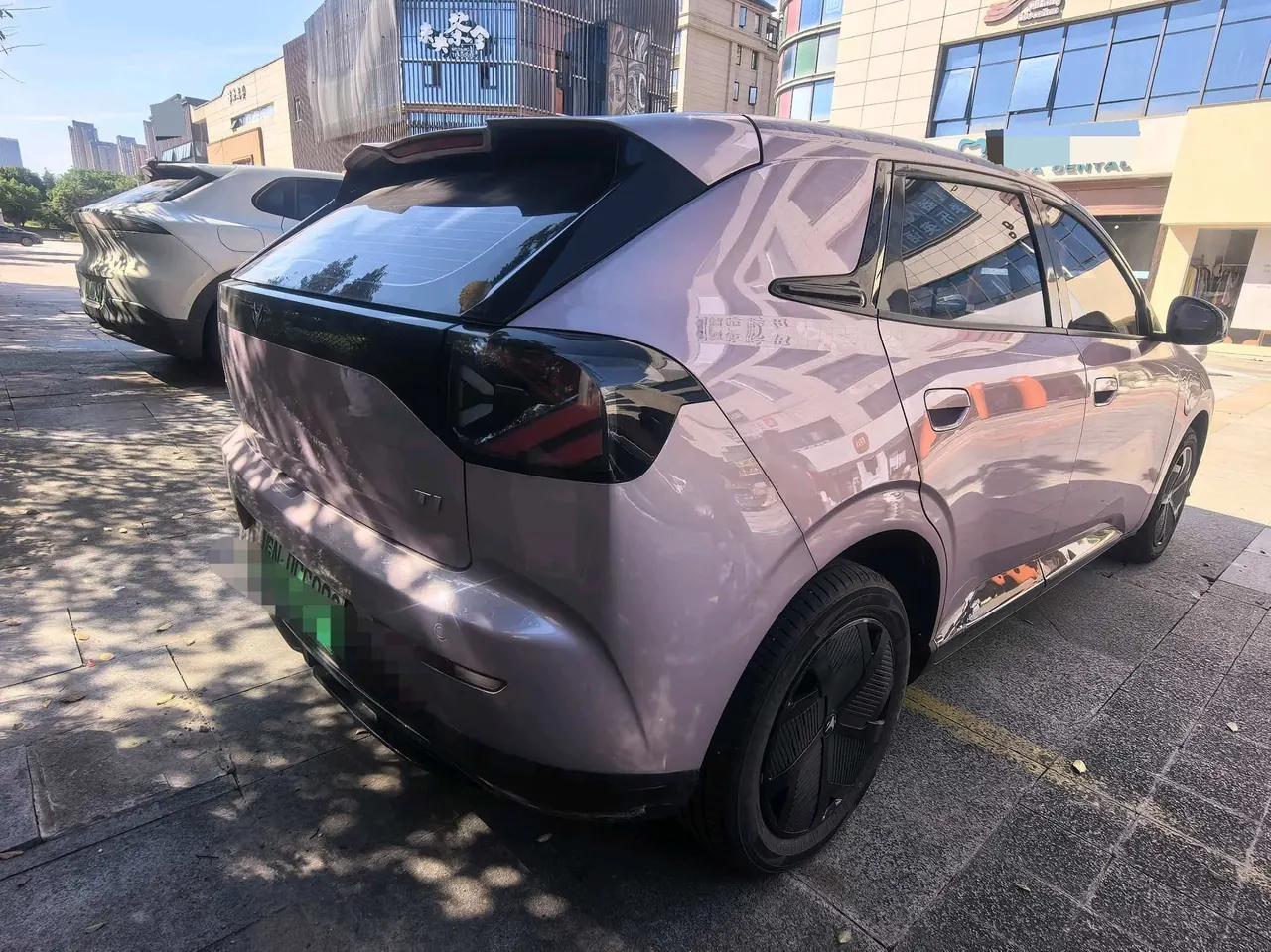 ARCFOX 2025 T 1 425 PRO Automatic 5
