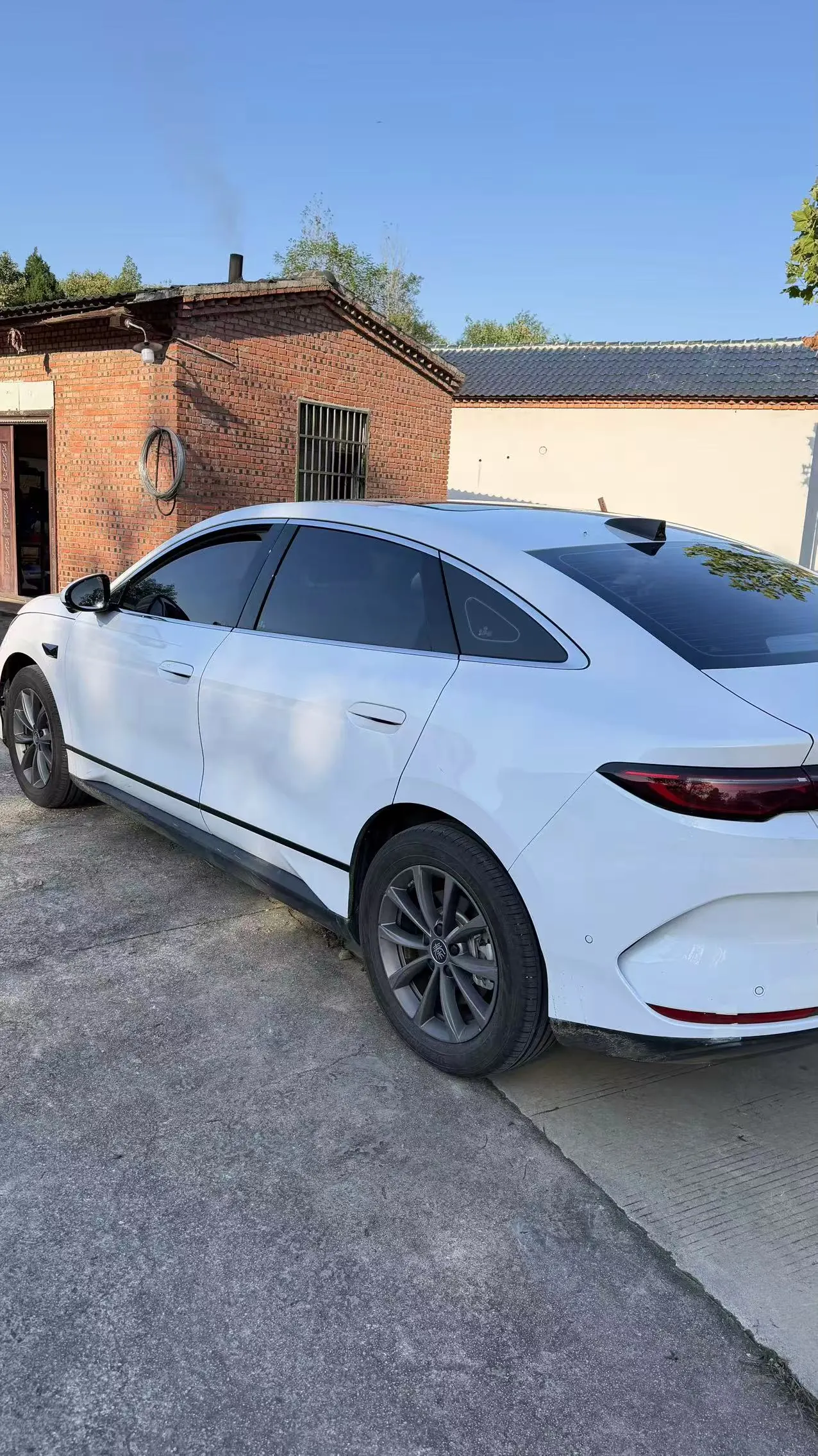 BYD 2025 Qin L EV 545KM Exceed automatic gear 6