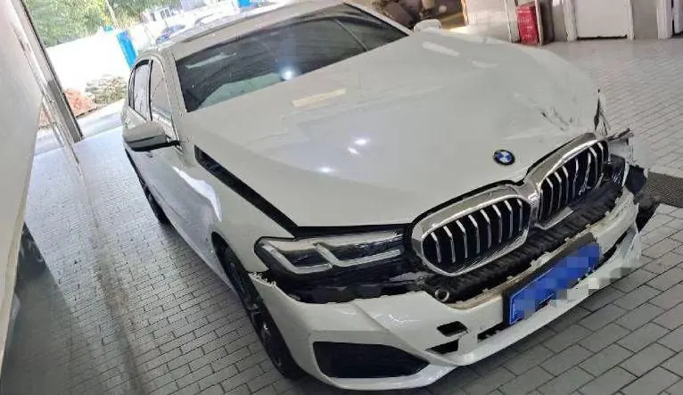 BMW 5 Series 2022 530Li 2.0T Exclusive M Sports Suit (Change 3) Automatic Gear 8