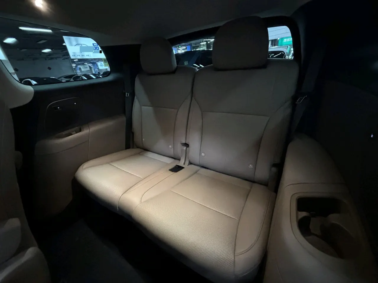 Li 2025 i8 Standard Edition Automatic Gear 10
