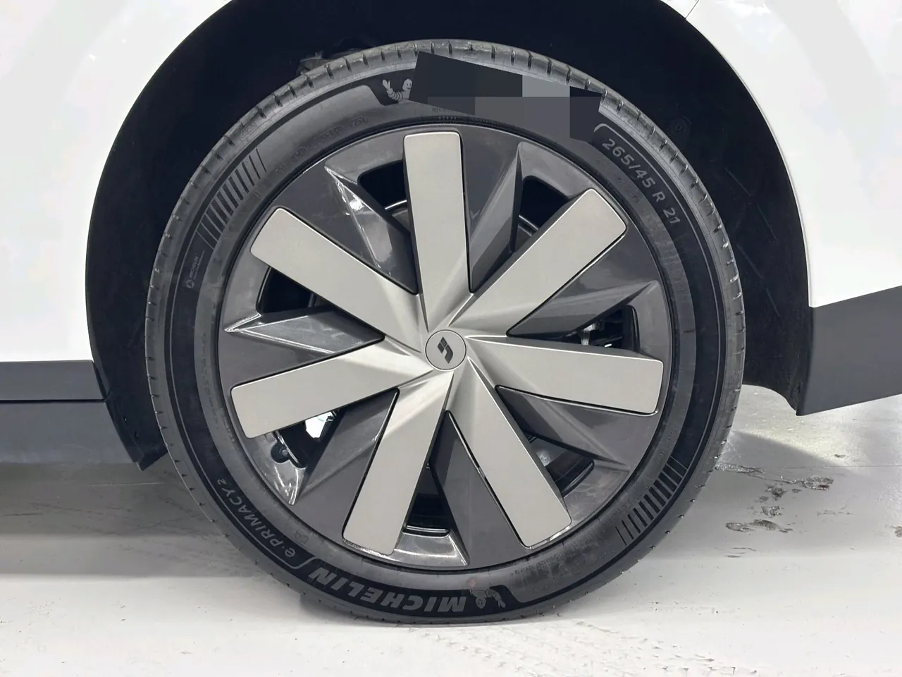 Li 2025 i8 Standard Edition Automatic Gear 11