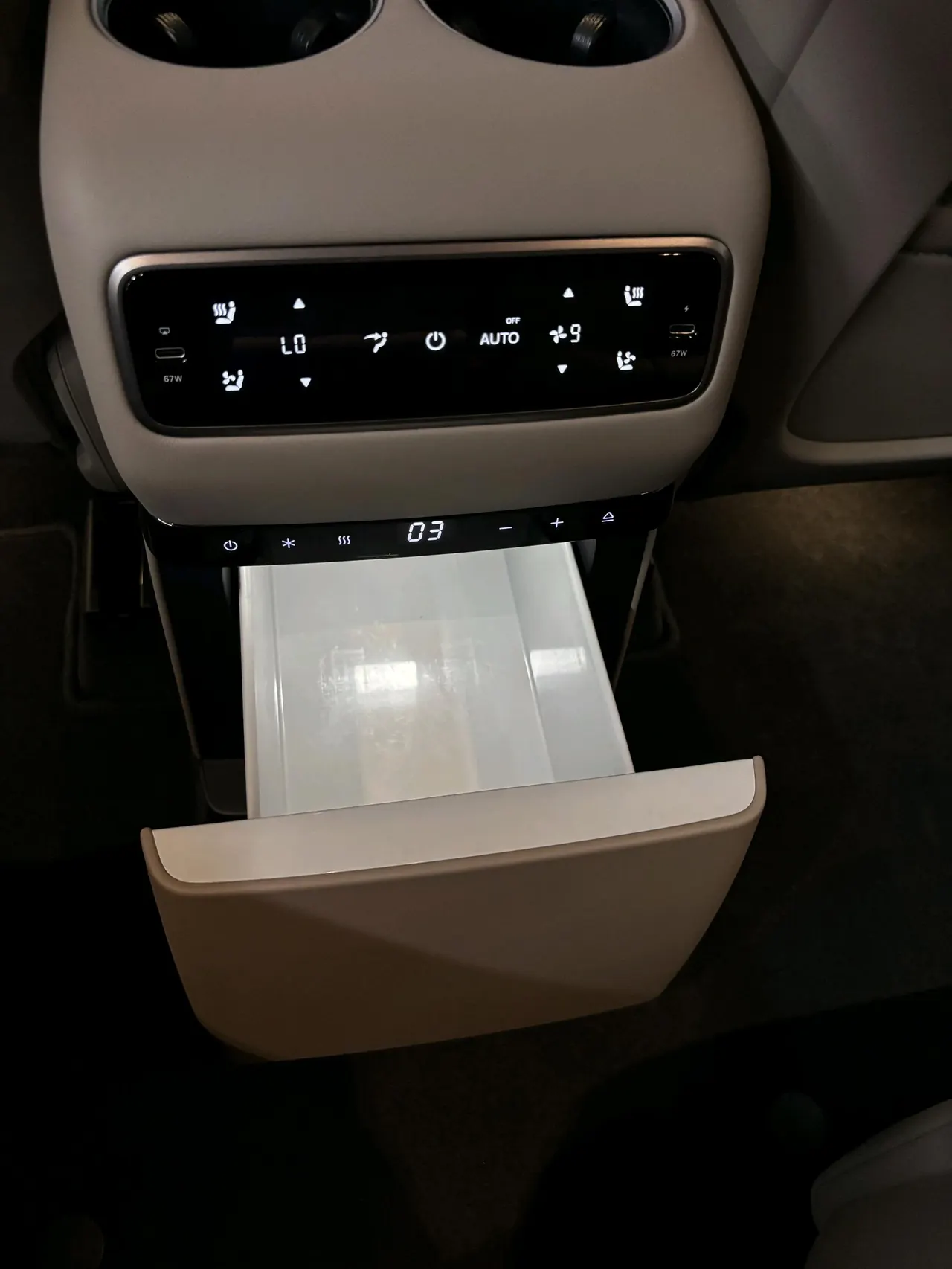Li 2025 i8 Standard Edition Automatic Gear 12