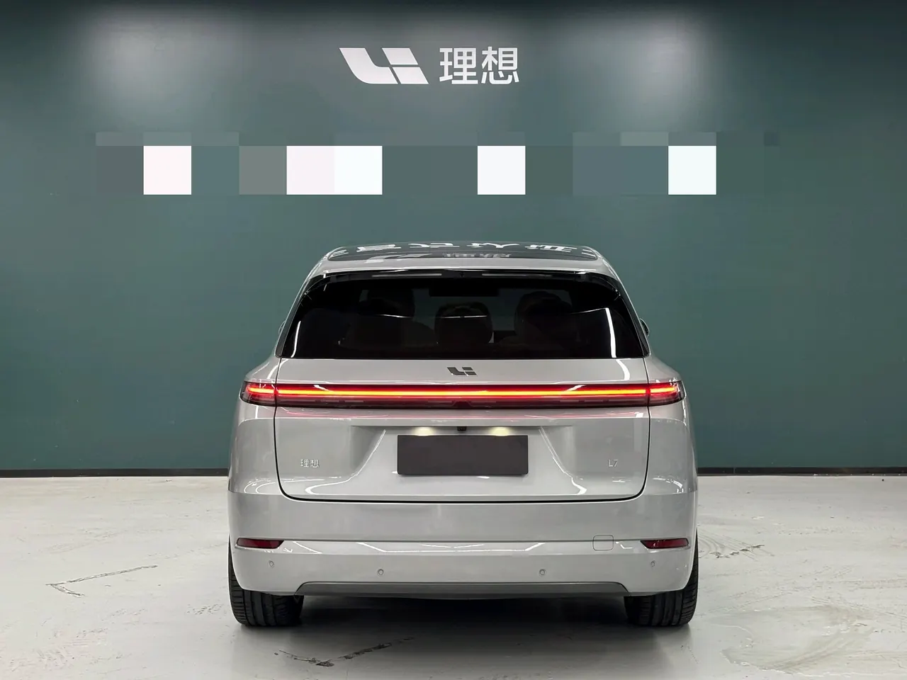 Li 2025 L7 Ultra Smart New Edition Automatic Gear 3