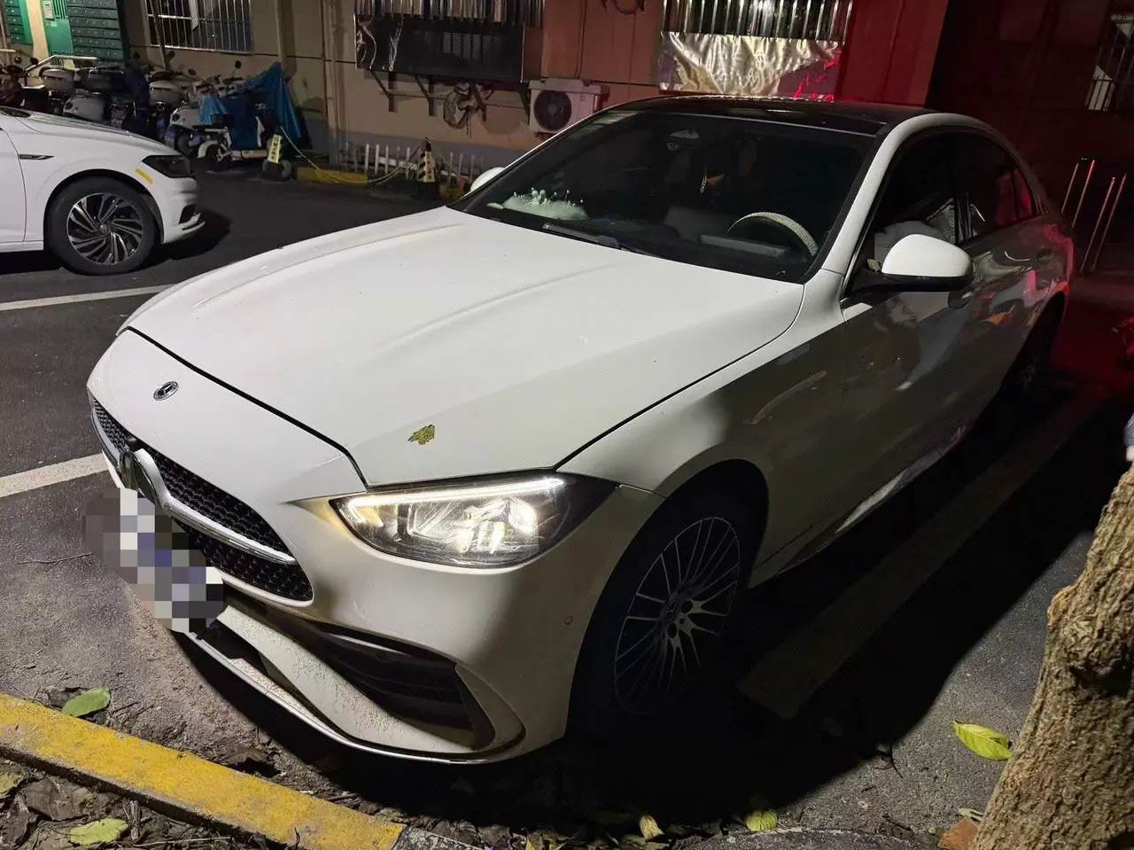 Открыть галерею: Mercedes Benz Class C 2022 C 260 L 48V 1.5T Sports Edition (Modified) Automatic Gear