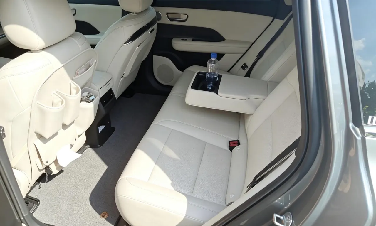 Toyota 2025 Platinum Intelligence 3X 520 Pro Advanced Intelligence Driving Edition Automatic Gear 3