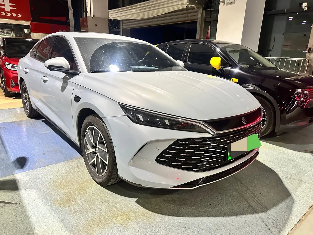 BYD 2025 Qin L DM-i 1.5 stepless smart driving version 120KM Exceed automatic gear 3