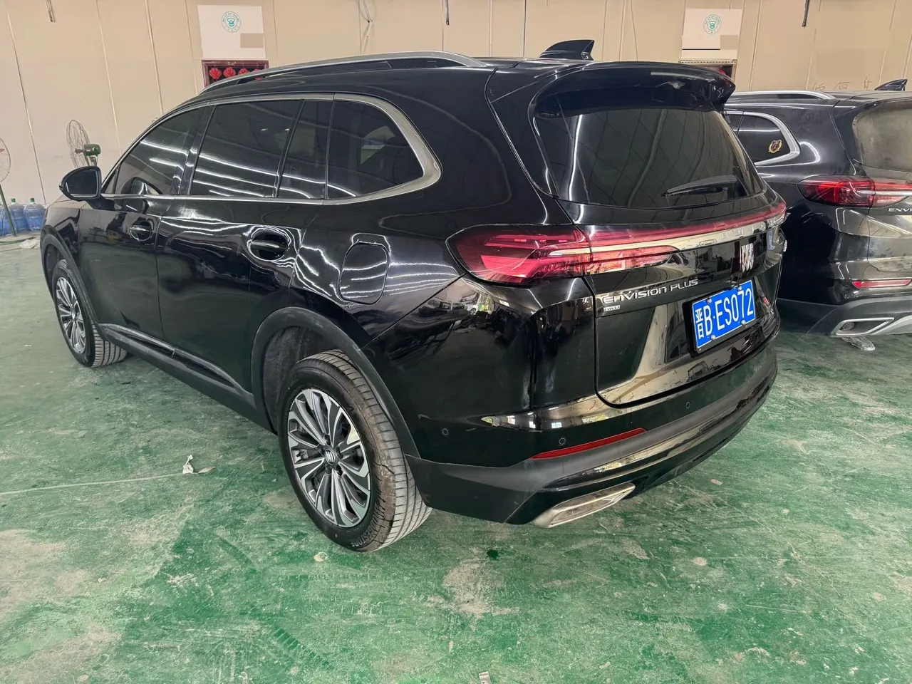Buick 2025 Angkewei Plus 2.0T 28T 4-wheel drive platinum version automatic gear 4