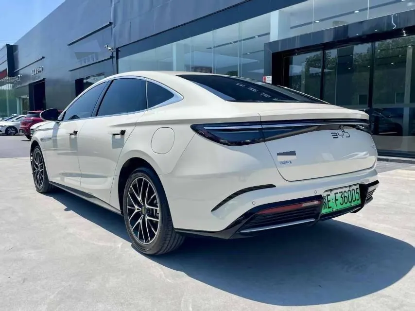 BYD 2025 seals 07 DM-i 1.5 stepless 125km noble automatic gear 6