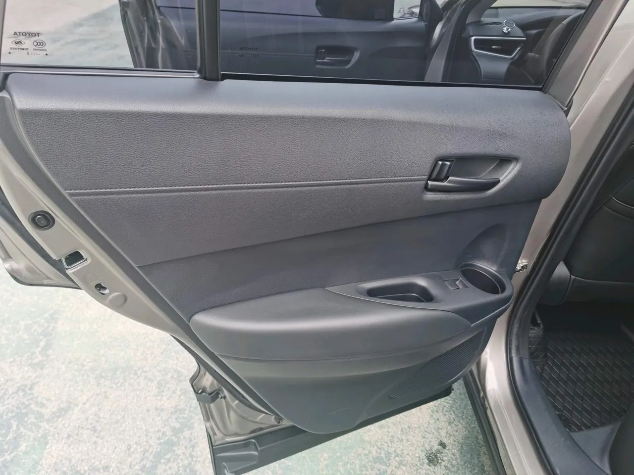 Toyota 2022 Front Landa 2.0 Stepless Elite Edition Automatic Gear 12
