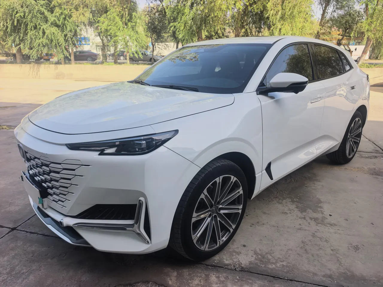 Open image lightbox: ChangAn 2021 UNI-K 2.0T Honorable Automatic
