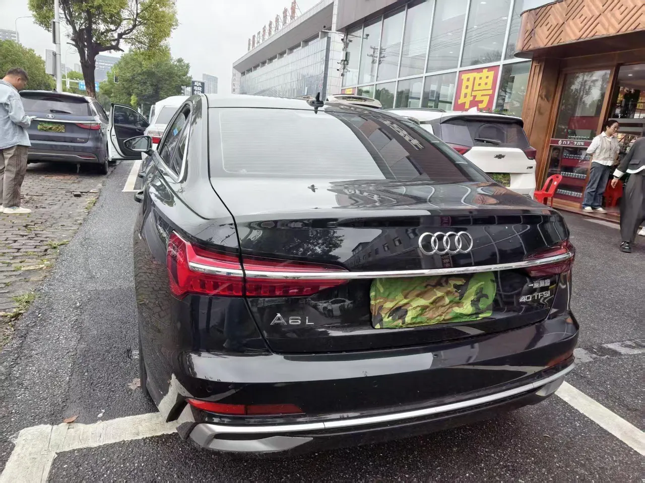 Audi 2025 A6L 2.0TFSI 40TFSI Deluxe Dynamic Automatic 3
