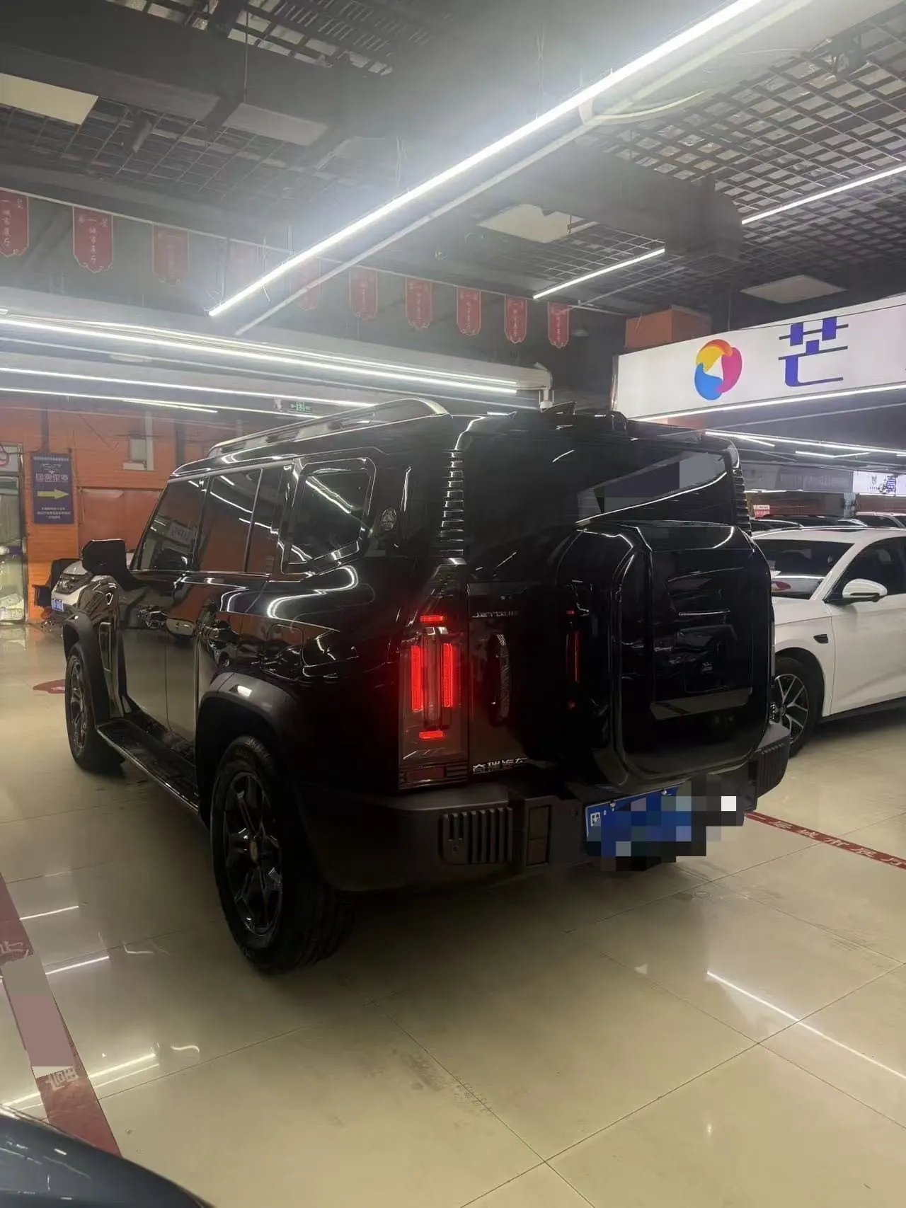 Jetour 2025 model Traveler 2.0TD XWD Off-road Automatic 4