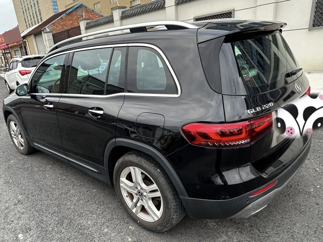 Mercedes Benz 2022 GLB 220 2.0T Dynamic Automatic 2