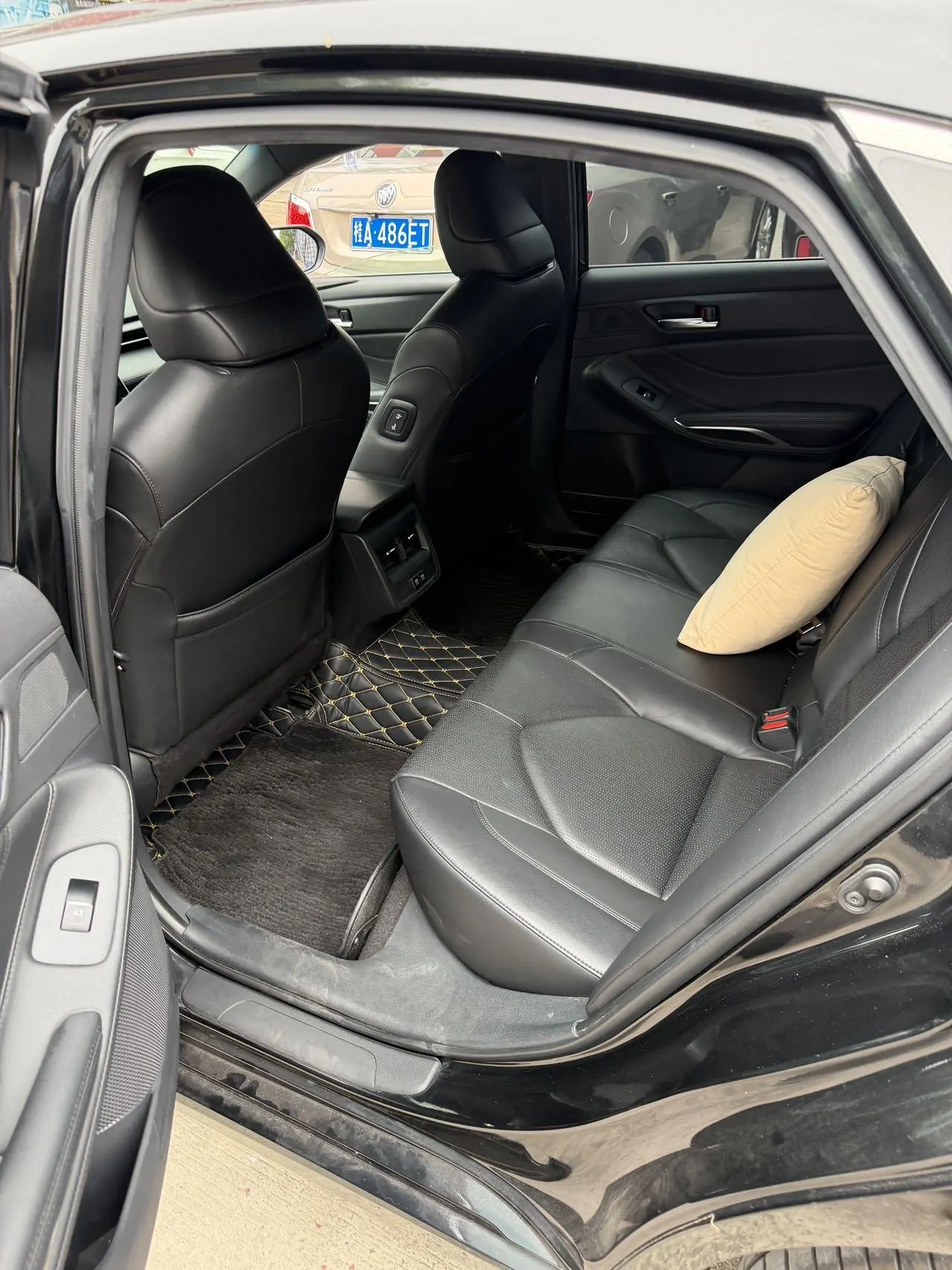 Toyota 2021 Asian Dragon 2.5 Deluxe Edition Automatic 5