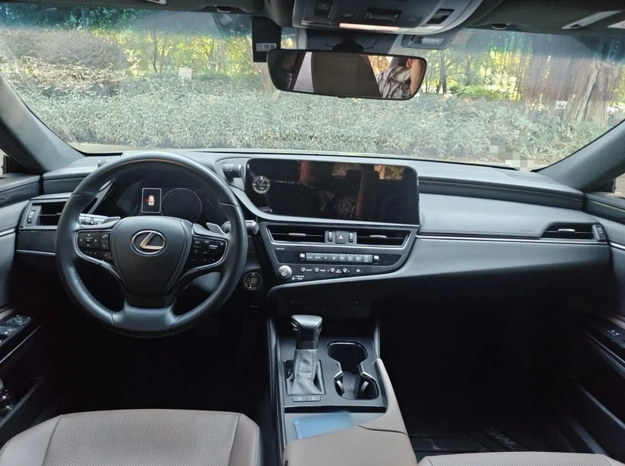 Lexus ES (Imported) 2024 ES200 2.0 Stepless Edition Automatic Gear 3