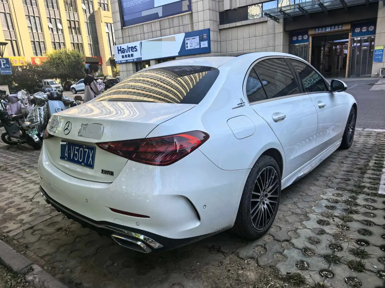 Mercedes Benz Class C 2025 C 260 L 48V 1.5T Sports Edition Automatic Gear 5