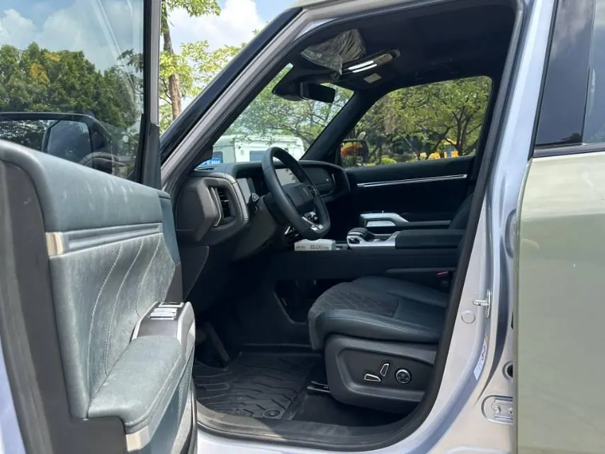 ChangAn Deepal 2024 G318 four-wheel drive air suspension version of automatic gear 7