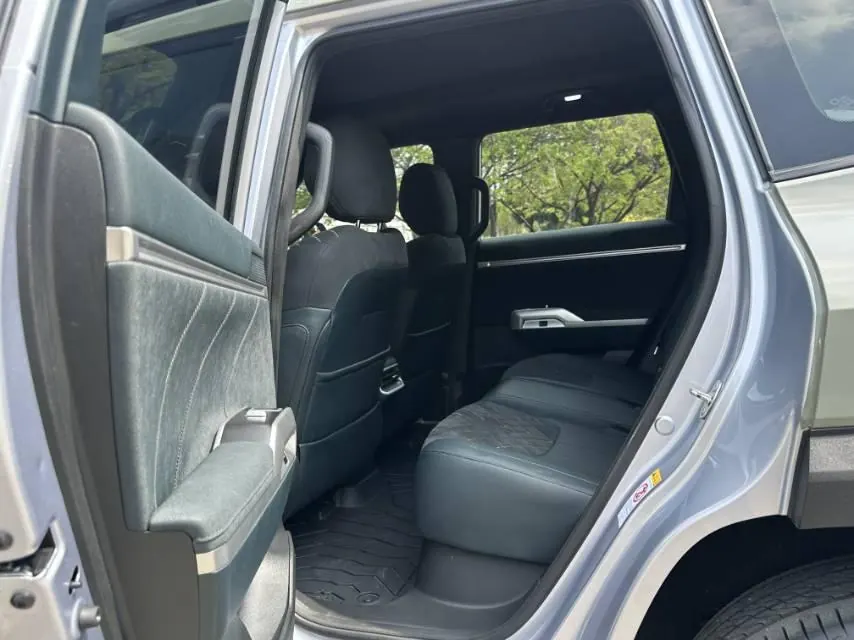 ChangAn Deepal 2024 G318 four-wheel drive air suspension version of automatic gear 8