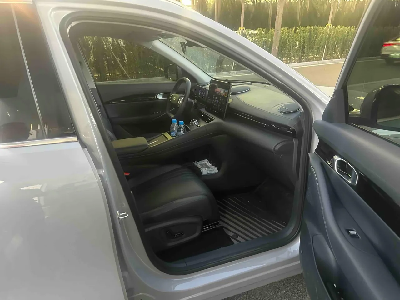 Geely Galaxy 2024 E 5 530km Starship Edition Automatic Gear 2