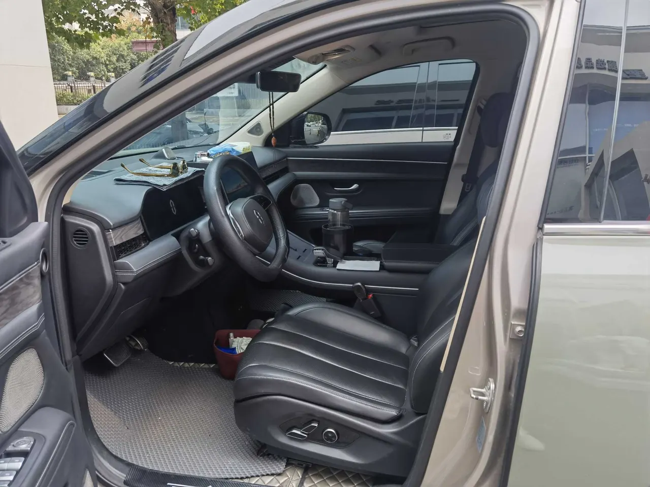 AITO 2022 AITO M7 1.5T Two-Drive Comfort Edition Automatic Gear 3