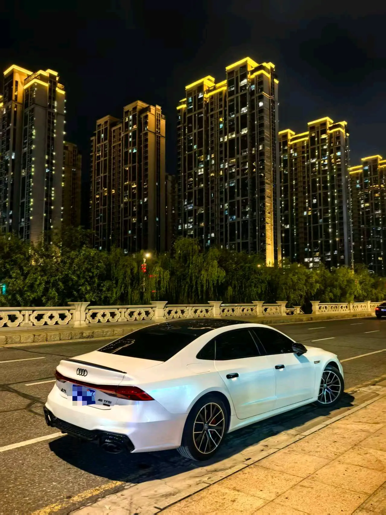Audi 2022 A7L 2.0TFSI 45TFSI S-line Zhumeng New Edition Automatic Gear 4
