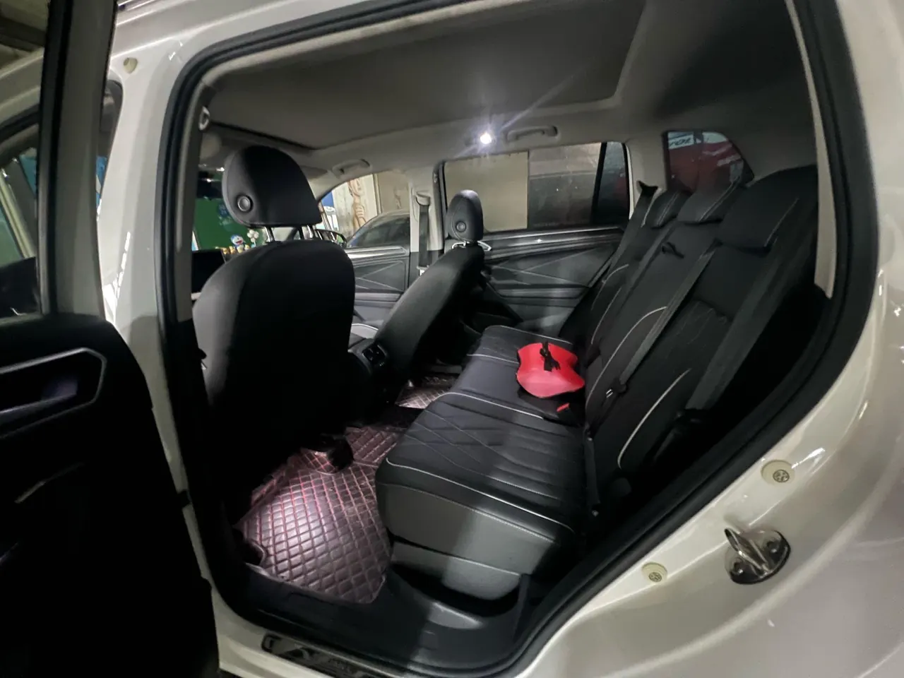 Volkswagen 2022 Tiguan L 2.0TSI 330TSI Two-Drive Smart Edition Automatic Gear 6