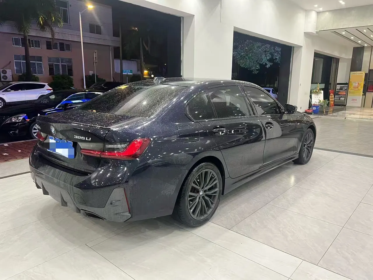 BMW 3 Series 2024 325Li 2.0T M Sports Obsidian Night Suit Automatic Gear 3
