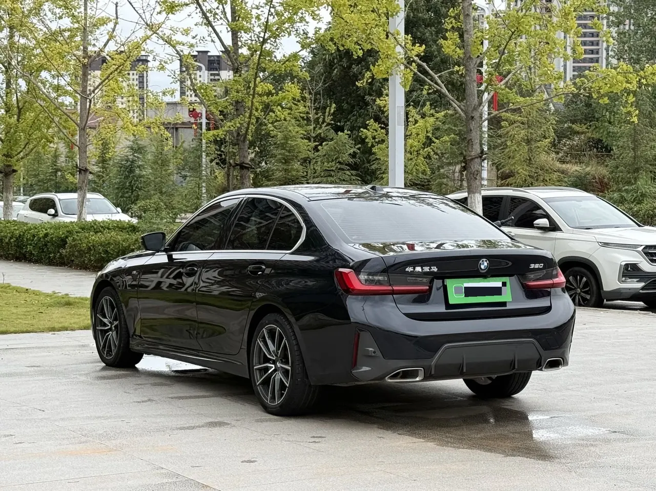BMW 3 Series 2024 320i 2.0T M Sports Suit Automatic Gear 8