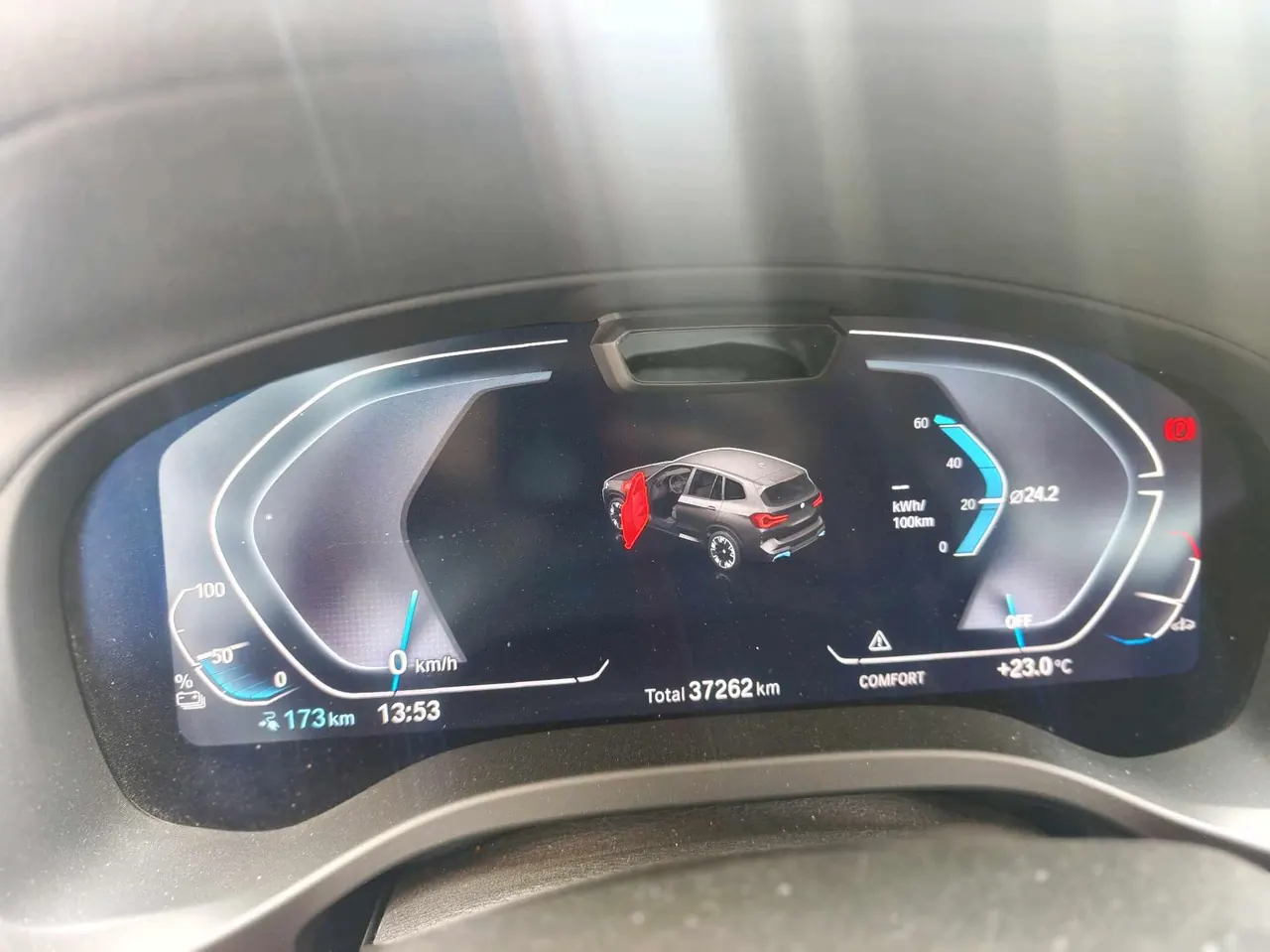 BMW 2024 iX3 leading automatic 7