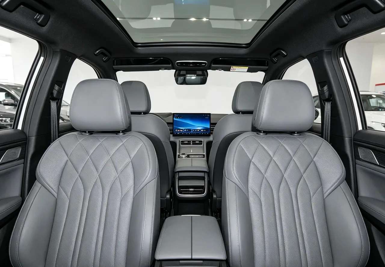 Geely 2026 Boyue REV 375km Long Endurance Platinum Extended Range Zhizun Edition Automatic Gear 7
