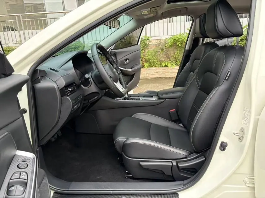 Nissan 2022 Sylphy 1.6 Stepless XL Pleasant Edition Automatic Gear 4