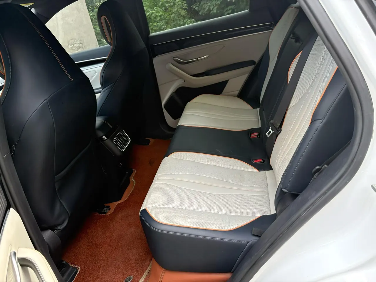 BYD Song PLUS New Energy 2022 Song PLUS DM-i 1.5 Stepless 110KM Flagship PLUS 5G Edition Automatic Gear 3