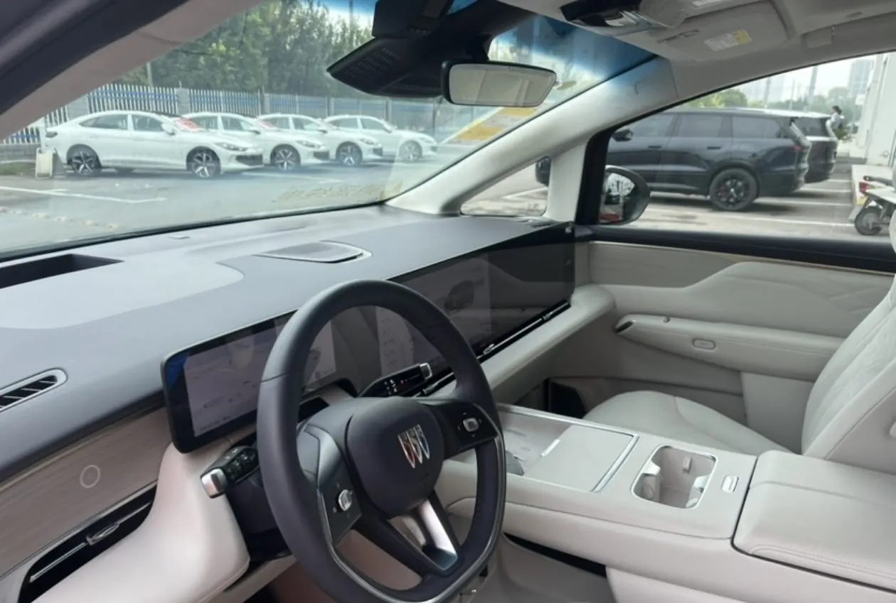 Buick 2026 to the world family luxury version of automatic gear 7