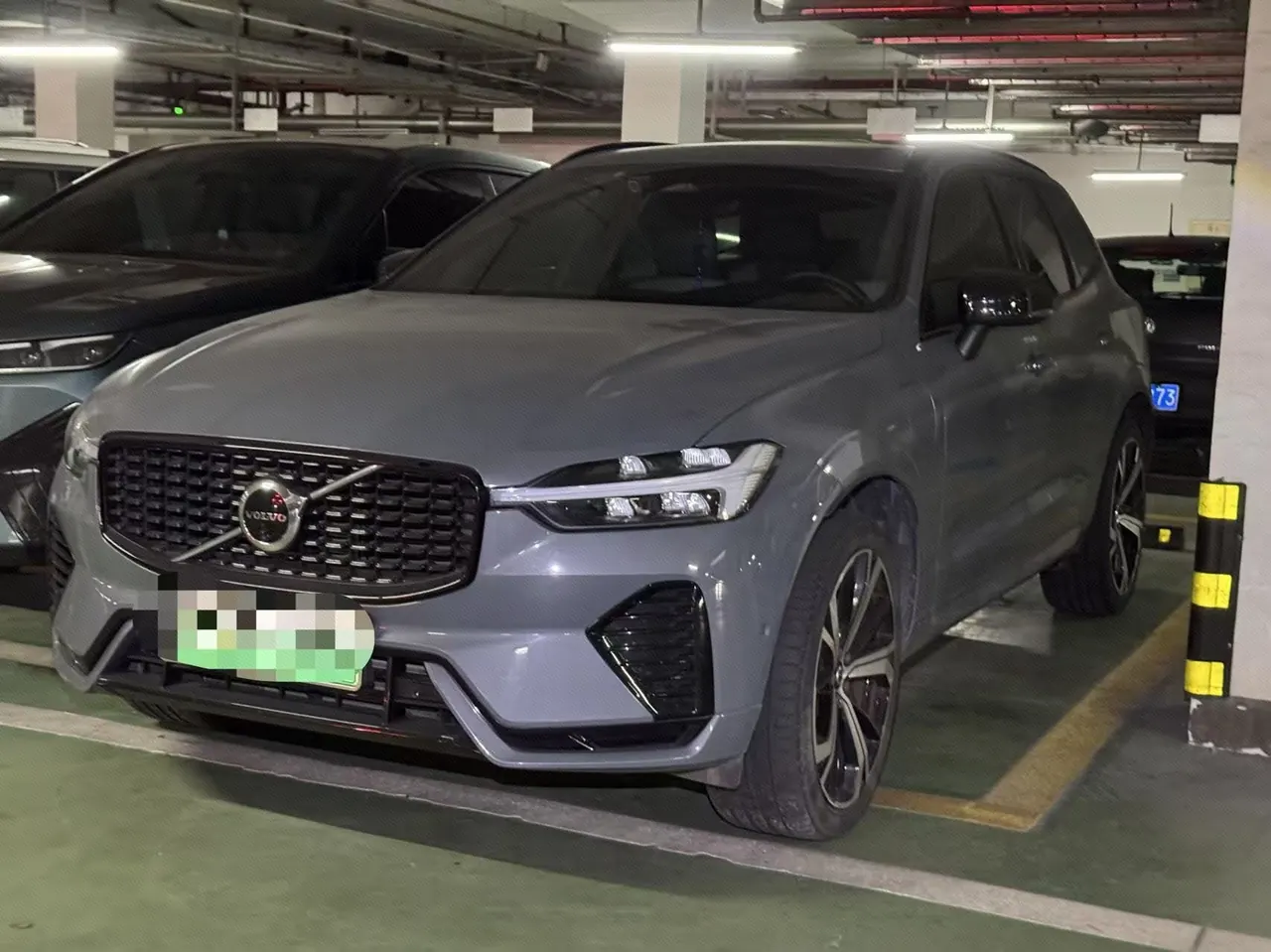 Volvo XC60 New Energy 2022 XC60 PHEV 2.0T T8 Four-wheel Drive Zhiyuan Sports Edition Automatic Gear - View 1