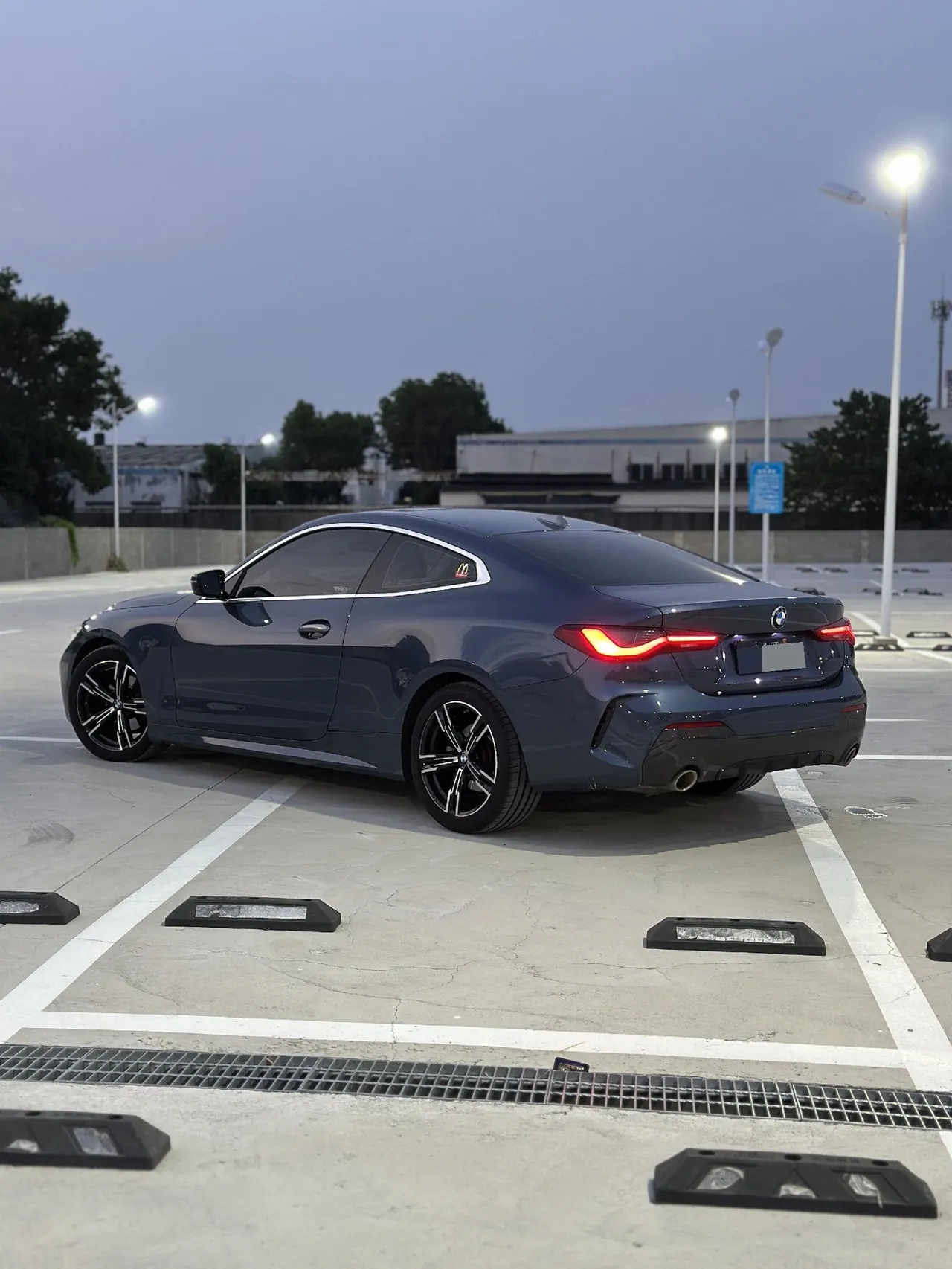 BMW 4 Series (Imported) 2023 425i Coupe 2.0T M Sports Obsidian Night Suit Automatic Gear 3