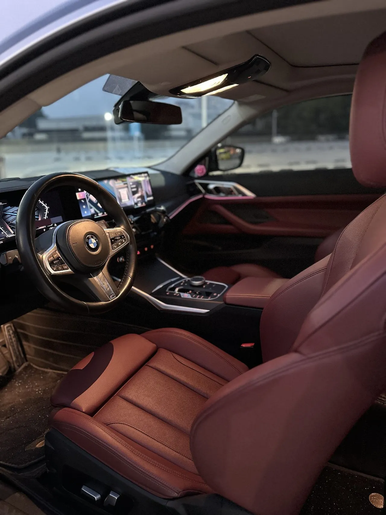 BMW 4 Series (Imported) 2023 425i Coupe 2.0T M Sports Obsidian Night Suit Automatic Gear 5