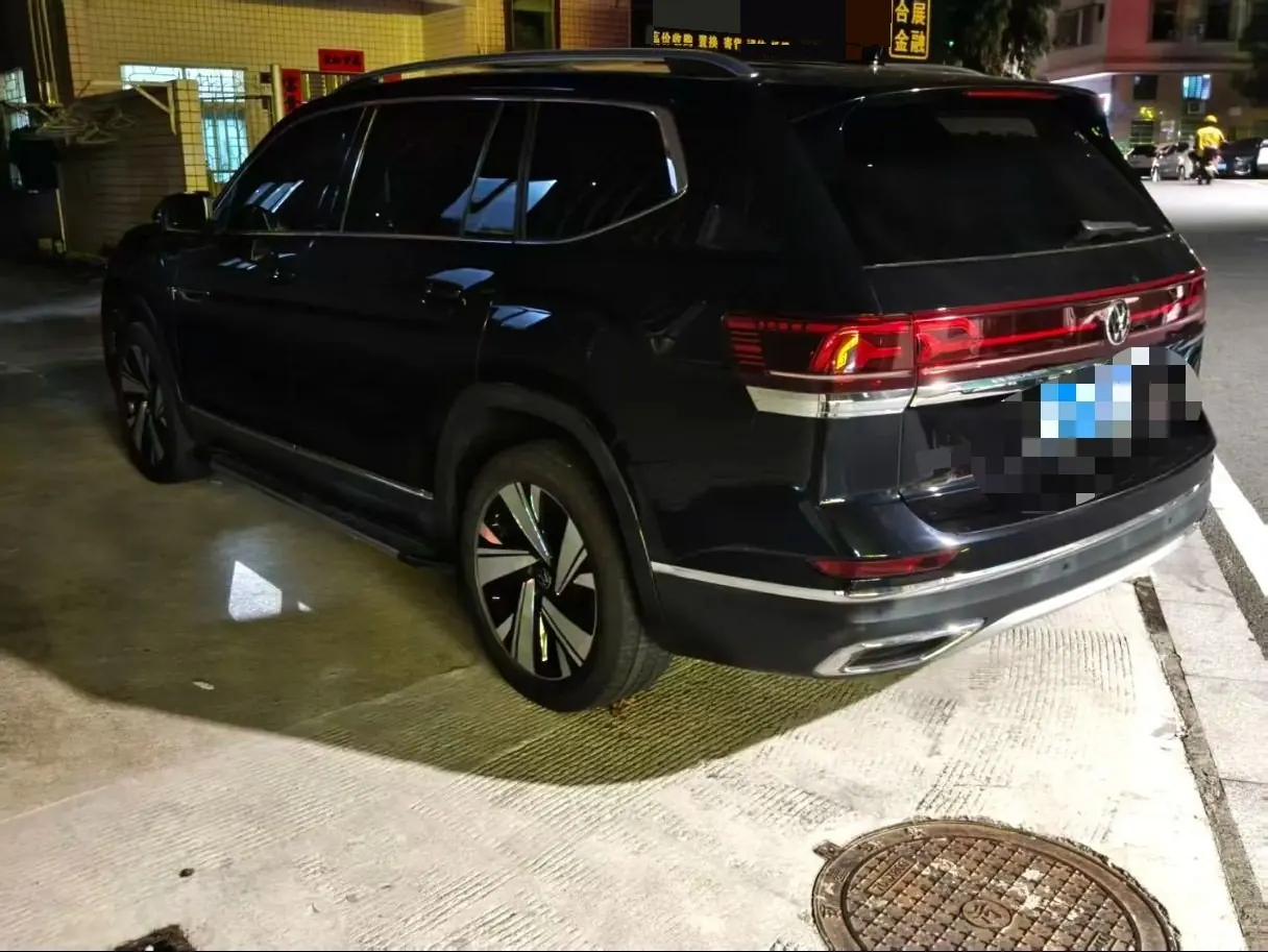 Volkswagen 2023 Tuang 2.0TSI 380TSI 4WD Respect Deluxe Automatic Transmission 2