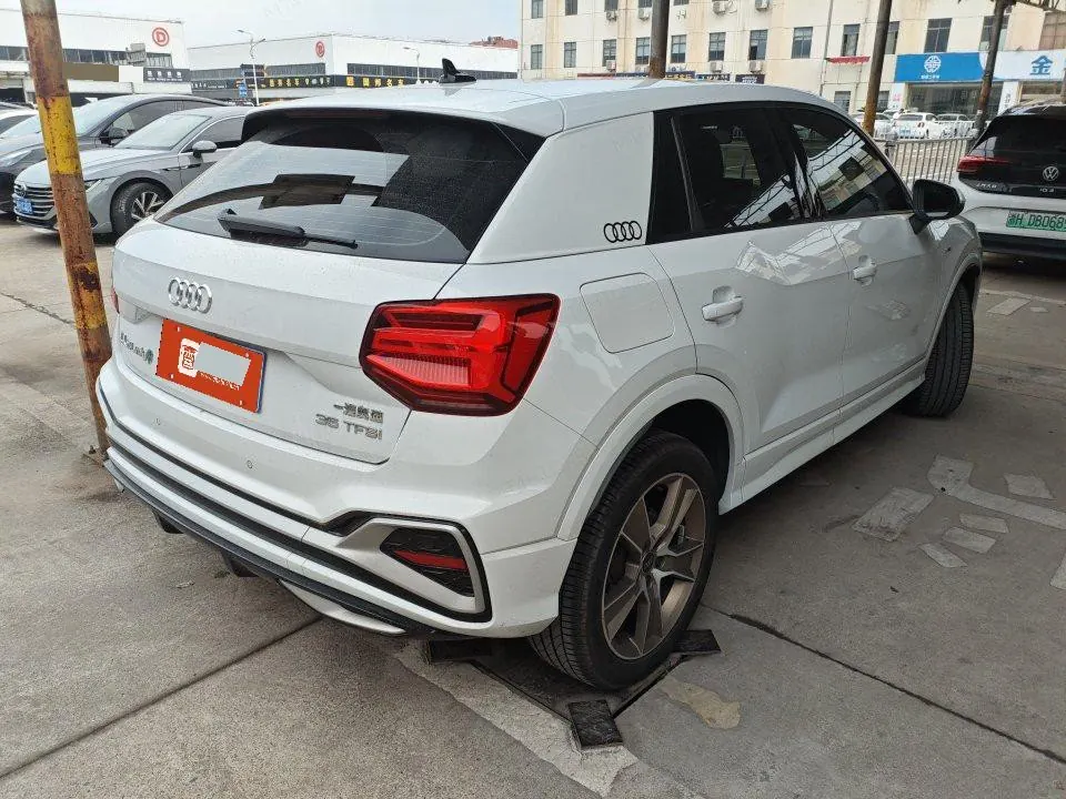 Audi 2022 Q2L 1.4TFSI 35TFSI Fashion Dynamic Automatic 10