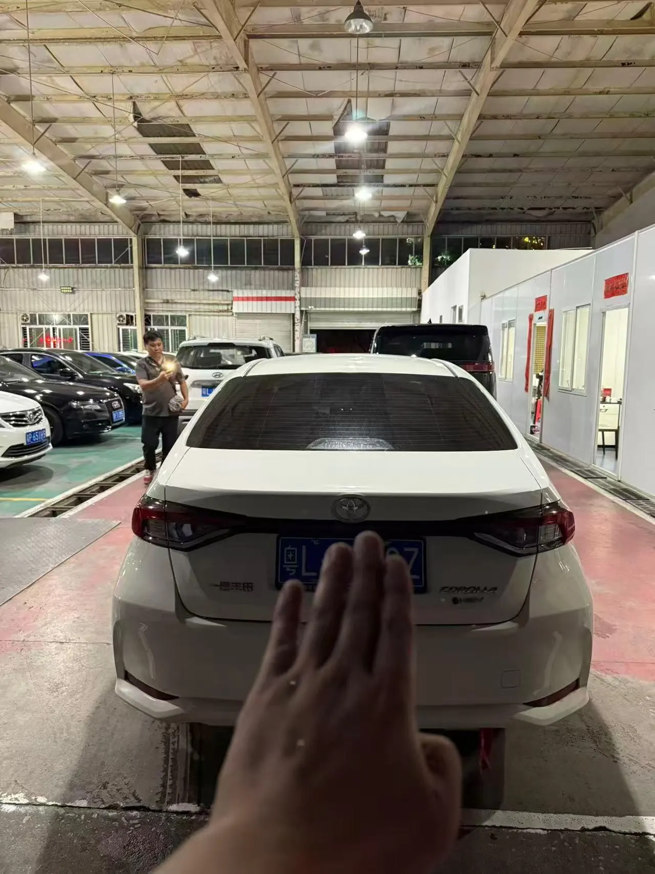 Toyota 2026 Corolla Hybrid 1.8 CVT Elite Automatic 5