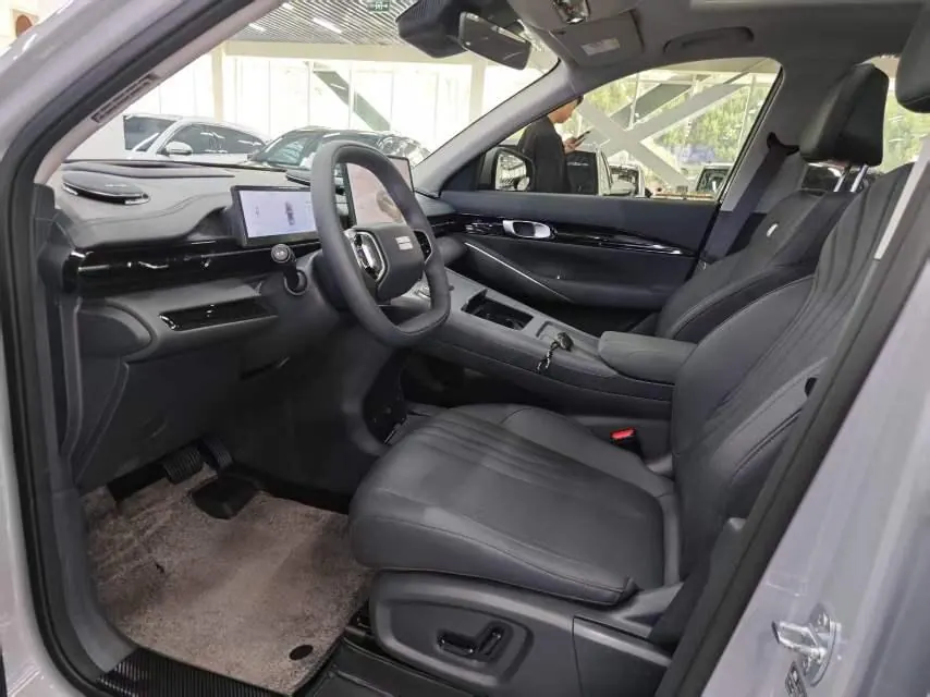 Geely Galaxy 2026 E 5 530km Discovery Edition Automatic Gear 6