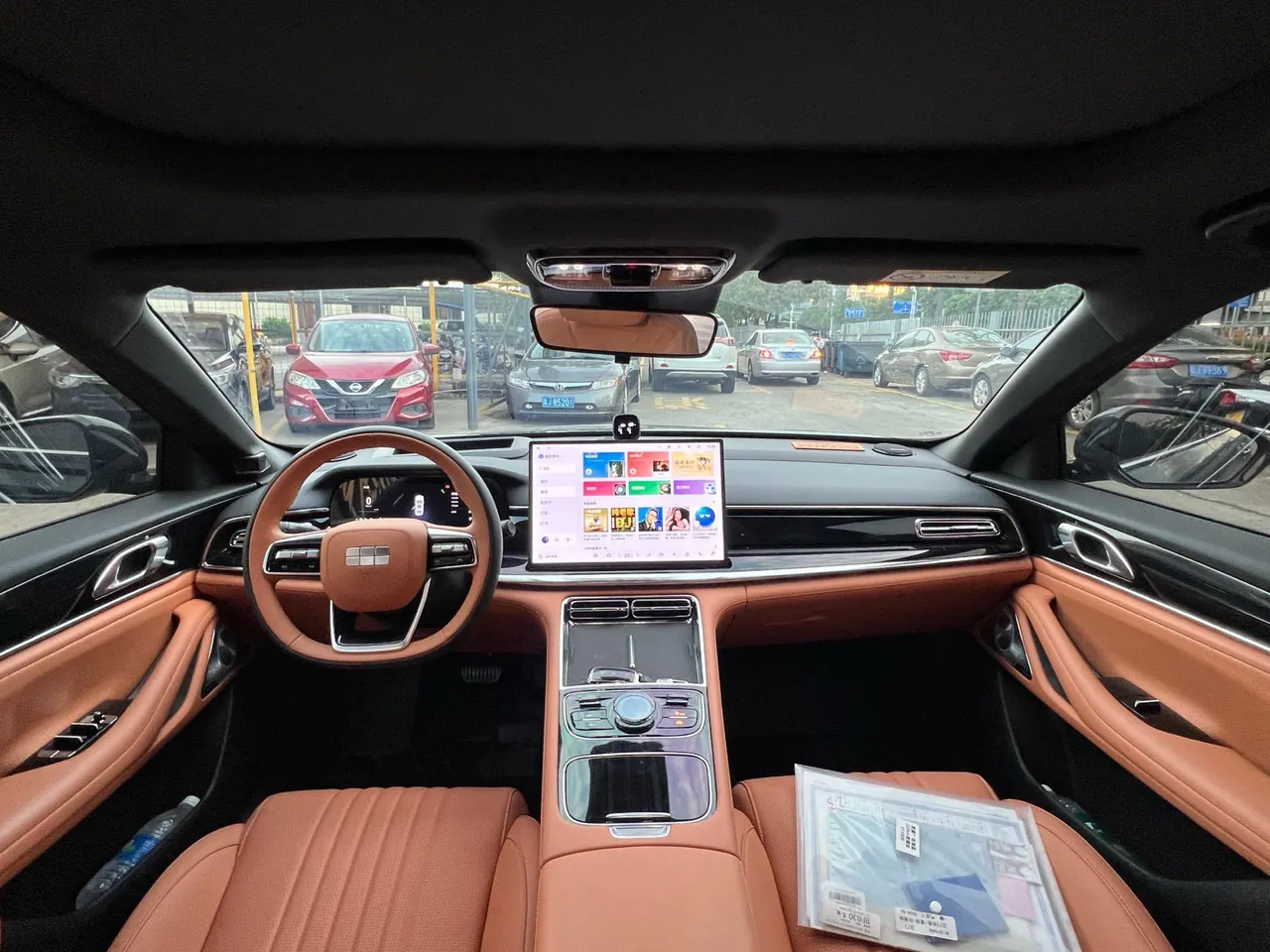 Geely Galaxy 2026 star shine 7 EM-i 1.5 220km four-wheel drive star shine version automatic gear 5