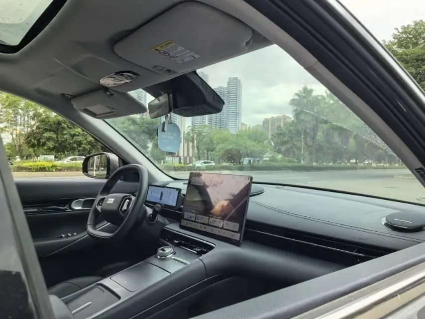 Geely Galaxy 2026 E 5 610km Discovery Edition Automatic Gear 7