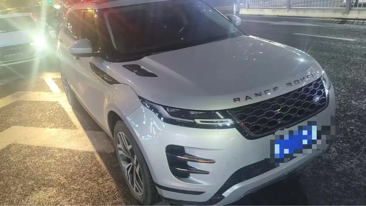 Land Rover 2022 Range Rover Aurora L 48V 2.0T 249PS R-Dynamic Deluxe Automatic Gear 3