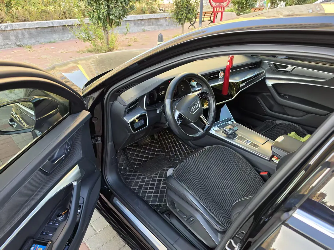 Audi 2020 A6L 2.0TFSI 40TFSI Deluxe Dynamic Automatic 4