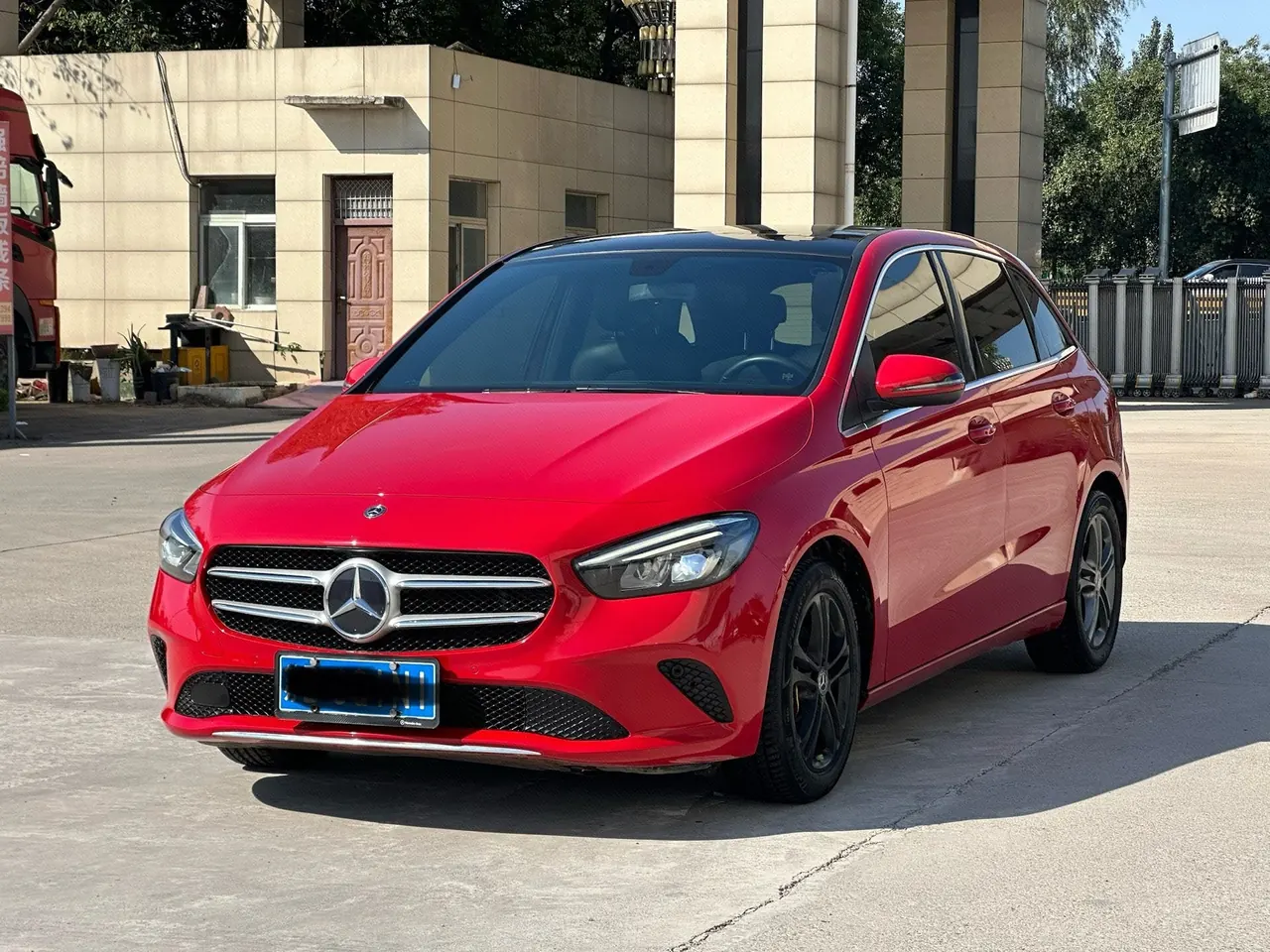 Mercedes Benz Class B (Imported) 2020 B 200 1.3T Dynamic Automatic - View 1