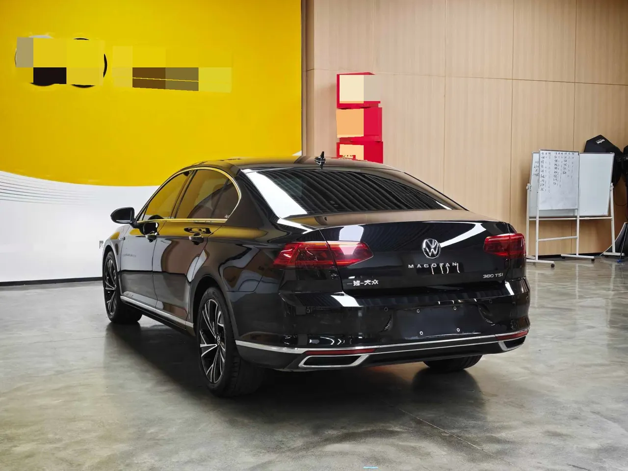 Volkswagen 2020 Magotan 2.0TSI 330TSI luxury automatic transmission 10